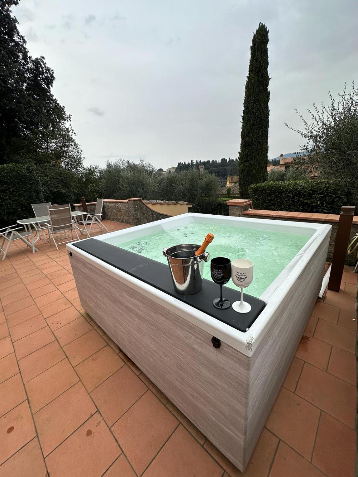 דירות Yid Cozy House In Fiesole With Jacuzzi מראה חיצוני תמונה